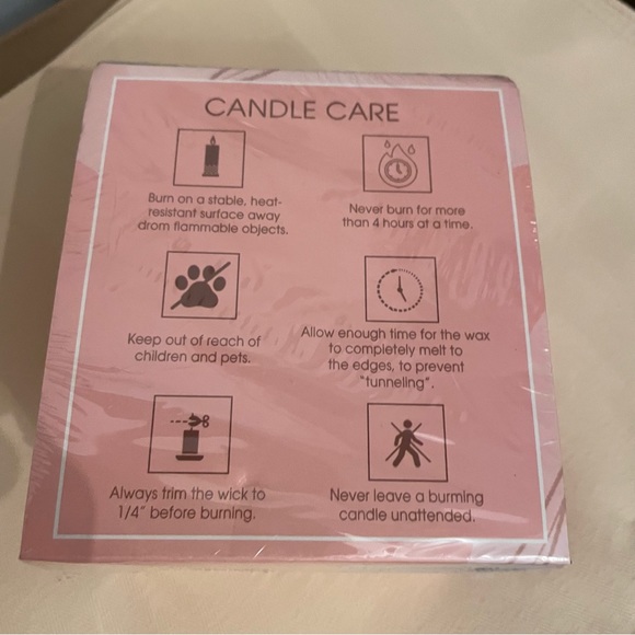 NWT Panpali Best Friend Candle with Blank Card - Picture 7 of 9